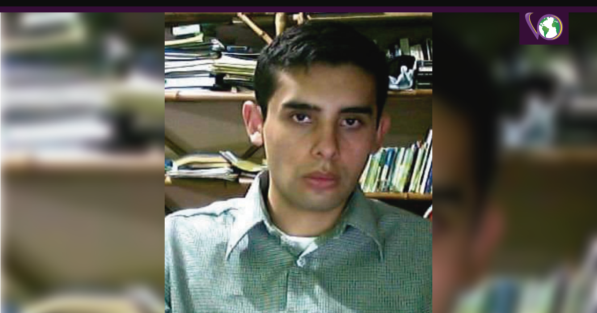 Docente que habría abusado