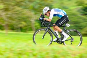 Robert Plazas voló en la contrarreloj y el llanero Emerson Gordillo entró al Top 10 