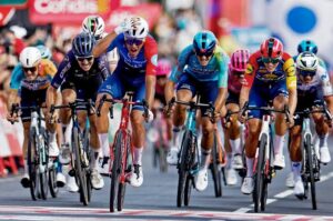 Bastien Tronchon ganó la etapa 10 de la Vuelta a España y este miércoles la etapa 11 será entre Cartagena y Lorca